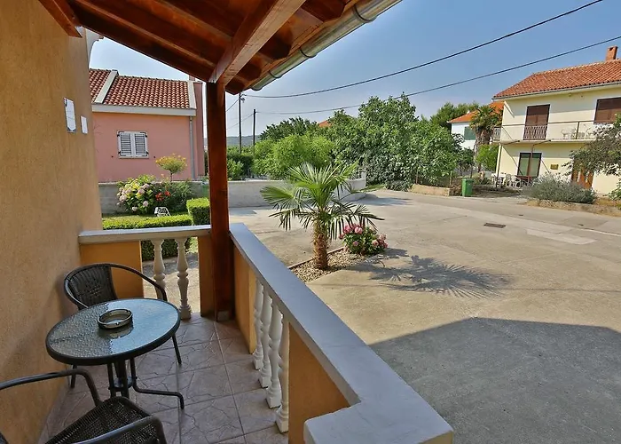Lena Apartment