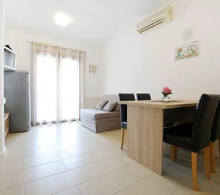Lena Apartment