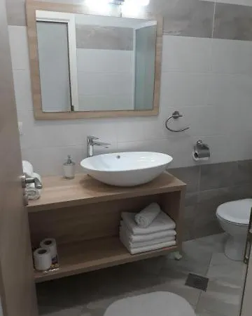 Lena Apartment Sukosan